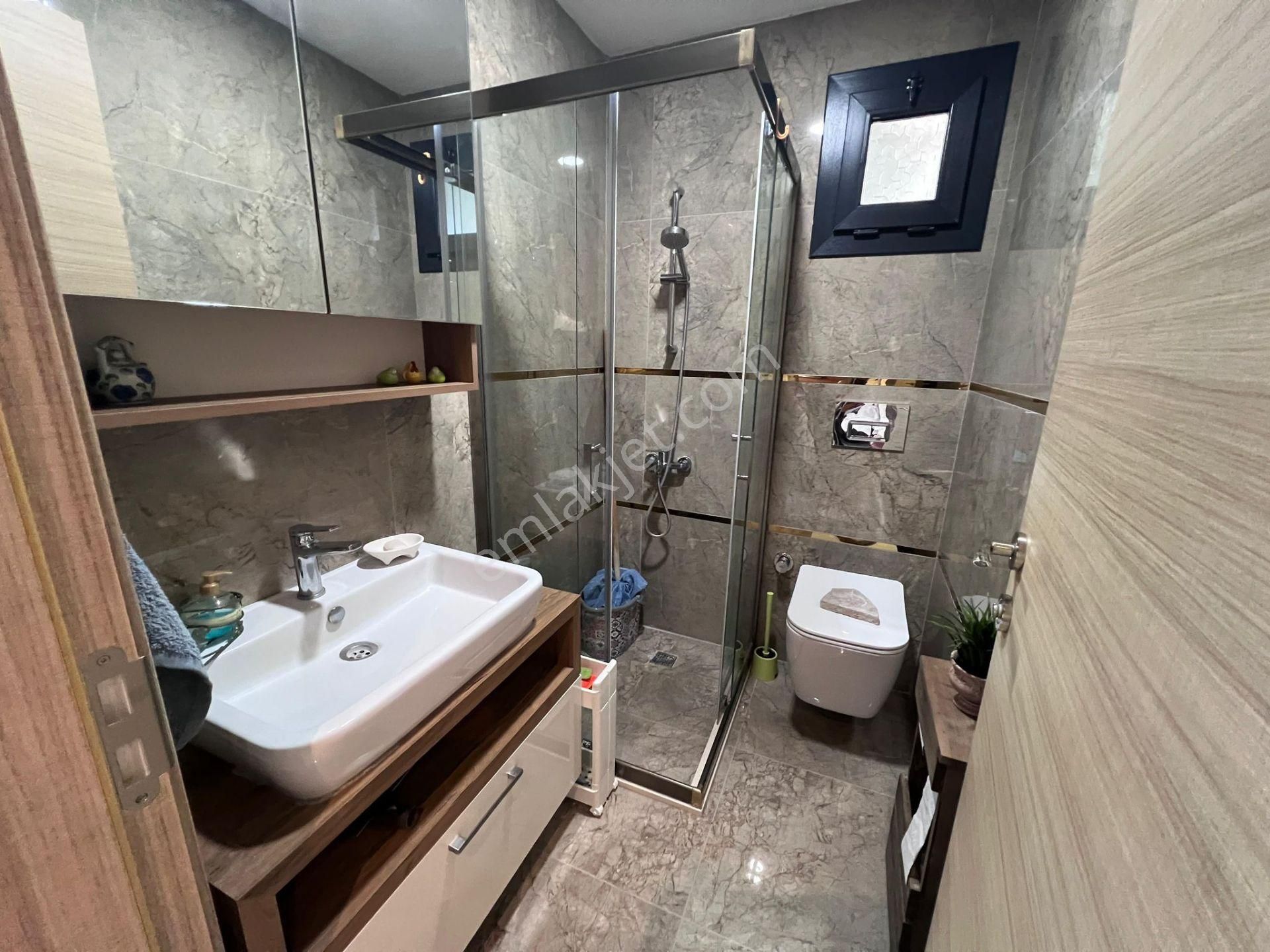 Kusadası'nda 500m2 Arsa İçinde Özel Havuzlu Doğalgalı 4 Oda 4 Banyolu Lux Villa - Görsel 15