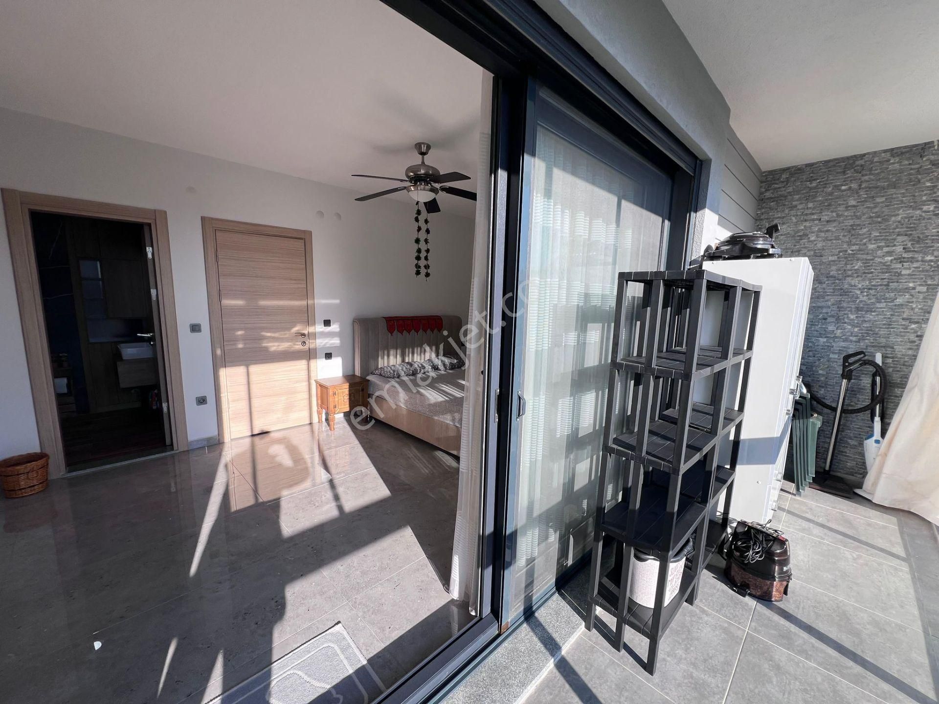 Kusadası'nda 500m2 Arsa İçinde Özel Havuzlu Doğalgalı 4 Oda 4 Banyolu Lux Villa - Görsel 21