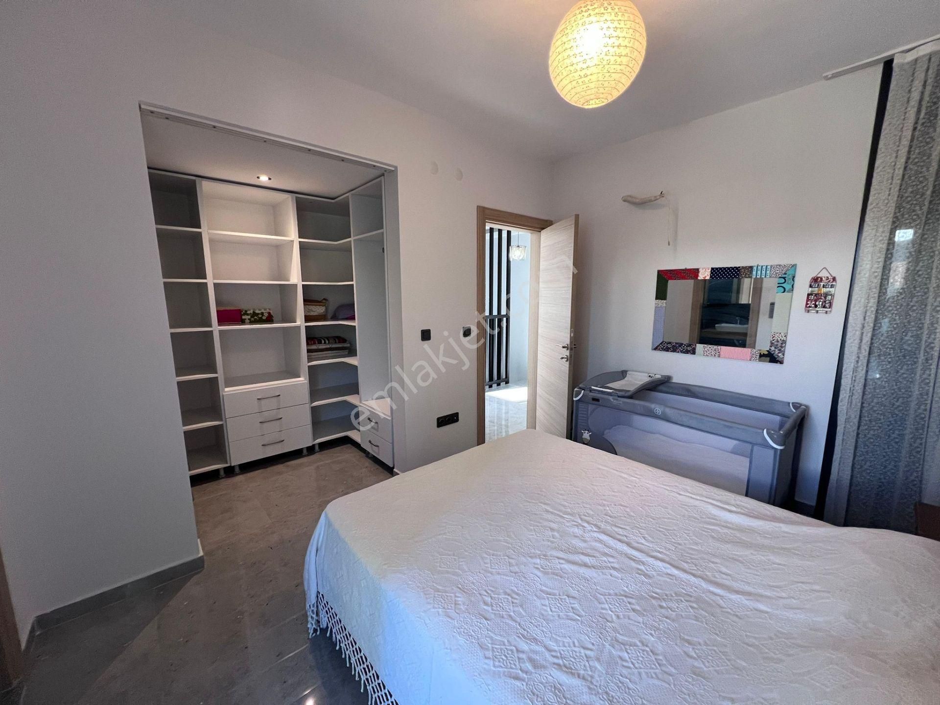 Kusadası'nda 500m2 Arsa İçinde Özel Havuzlu Doğalgalı 4 Oda 4 Banyolu Lux Villa - Görsel 17