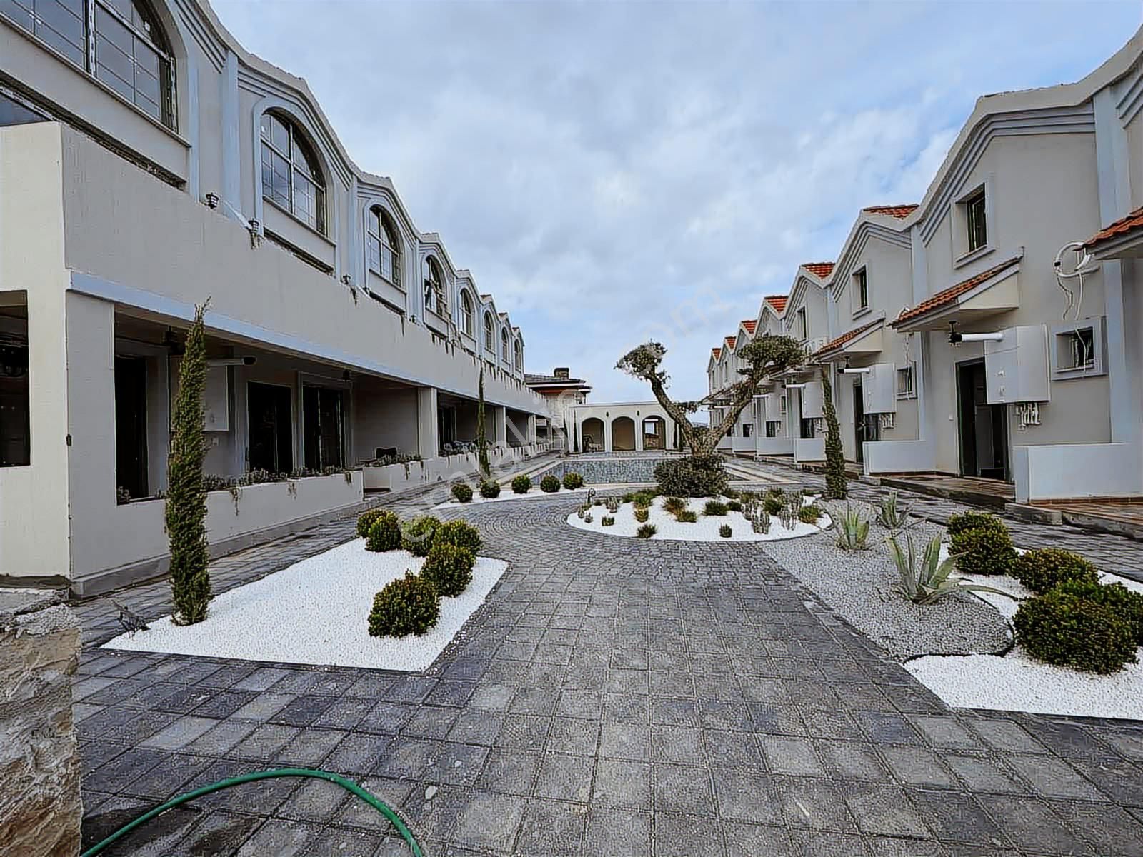 İzmir Menemen Villakent'te Havuzlu Site İçerisinde Satılık Villa - Görsel 11