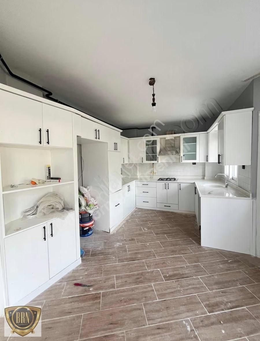 Brn Emlak'tan Kocavilayet'te 4+1 Lüks Kiralık Trıpleks - Görsel 10