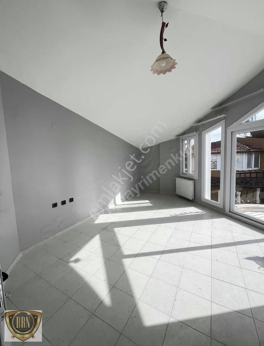Brn Emlak'tan Kocavilayet'te 4+1 Lüks Kiralık Trıpleks - Görsel 6