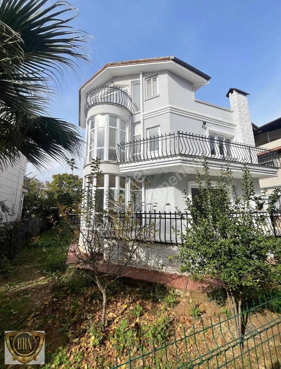 Brn Emlak'tan Kocavilayet'te 4+1 Lüks Kiralık Trıpleks - Görsel 14