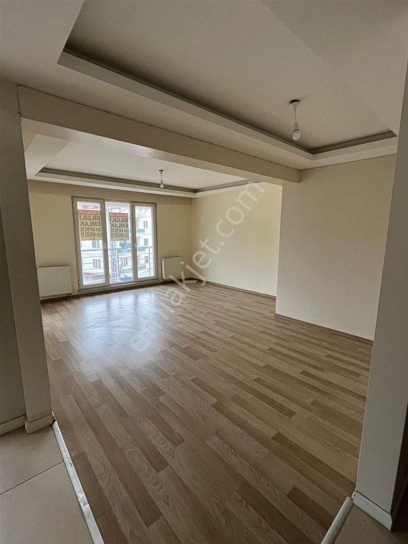 Bursa Nilüfer Üçevler De Site İçi Kiralık 2.kat 3+1 Lüx Daire 29.000 Tl - Görsel 4