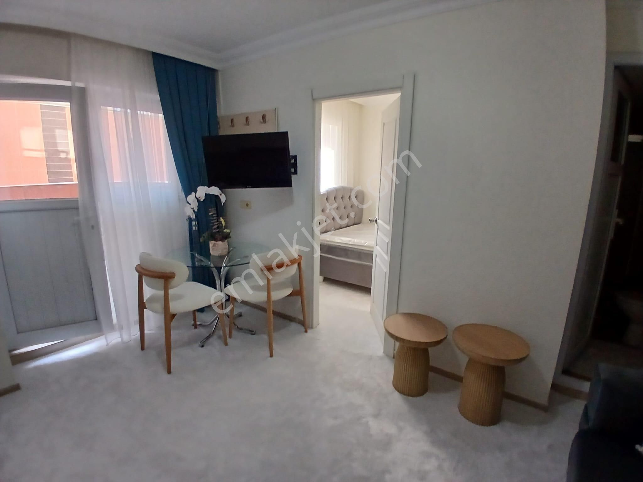 Ender Uysal Gayrimenkulden Üniversiteye Yakın 1+1 Sıfır Eşyalı Bahçekatı Satılık Apart... - Görsel 2