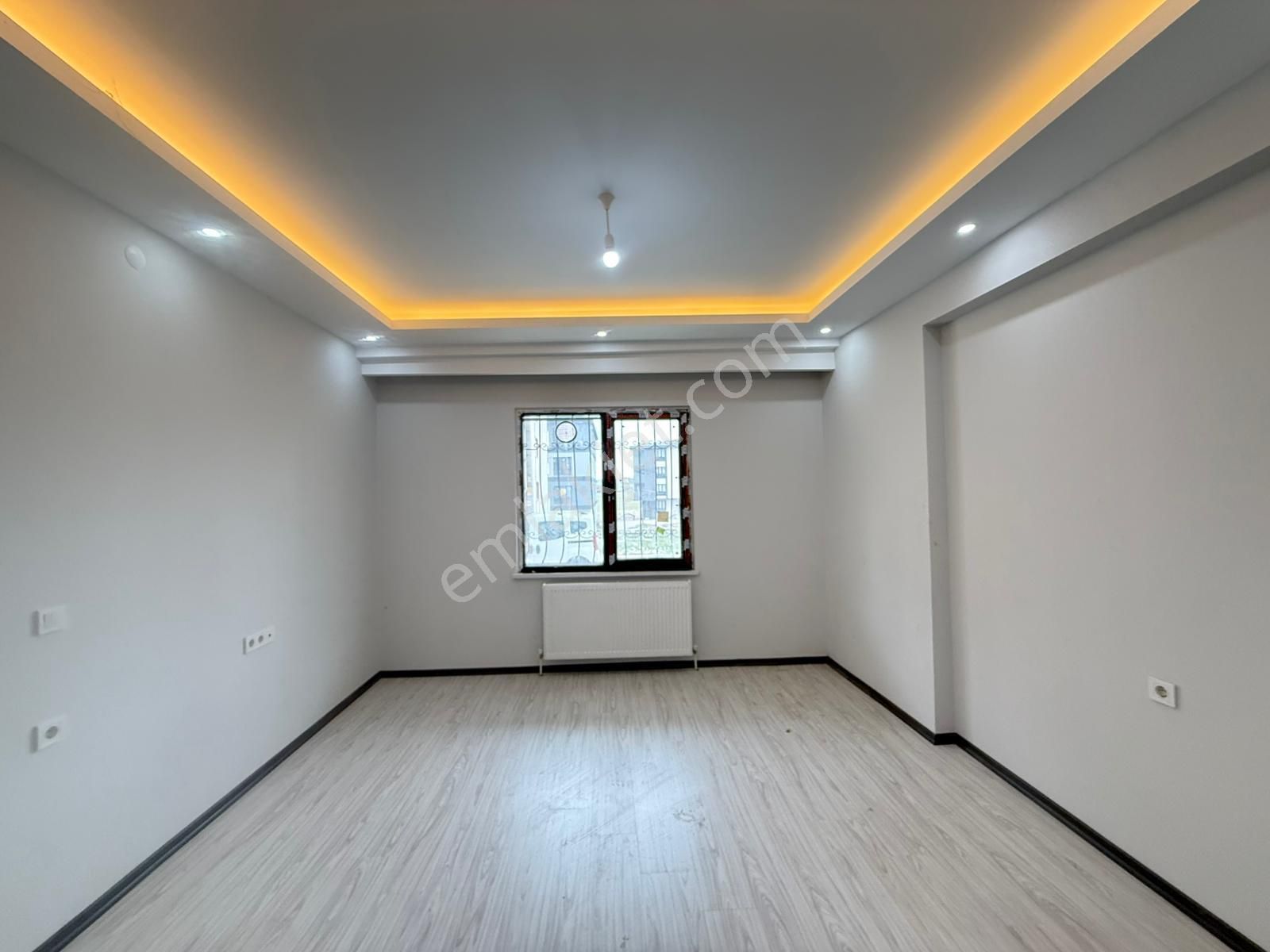 Akyüz Gayrimenkul Den; Gultepe Mah De Iskanlı Kombılı Satılık 2+0 Teras Balkonlu Daire - Görsel 6