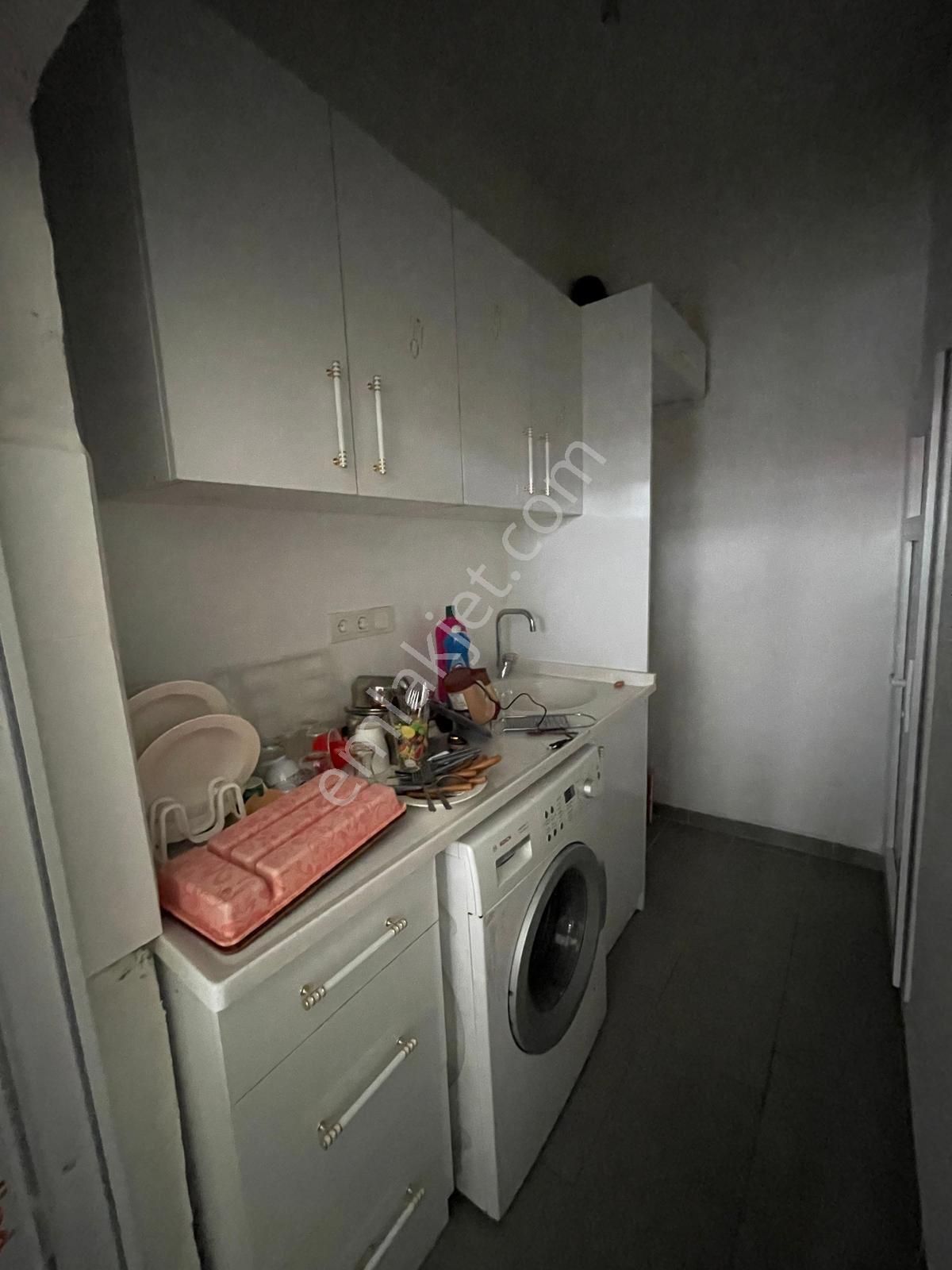 Zaimağa Cad’de 1+0 Eşyalı Kiralık Daire - Görsel 5