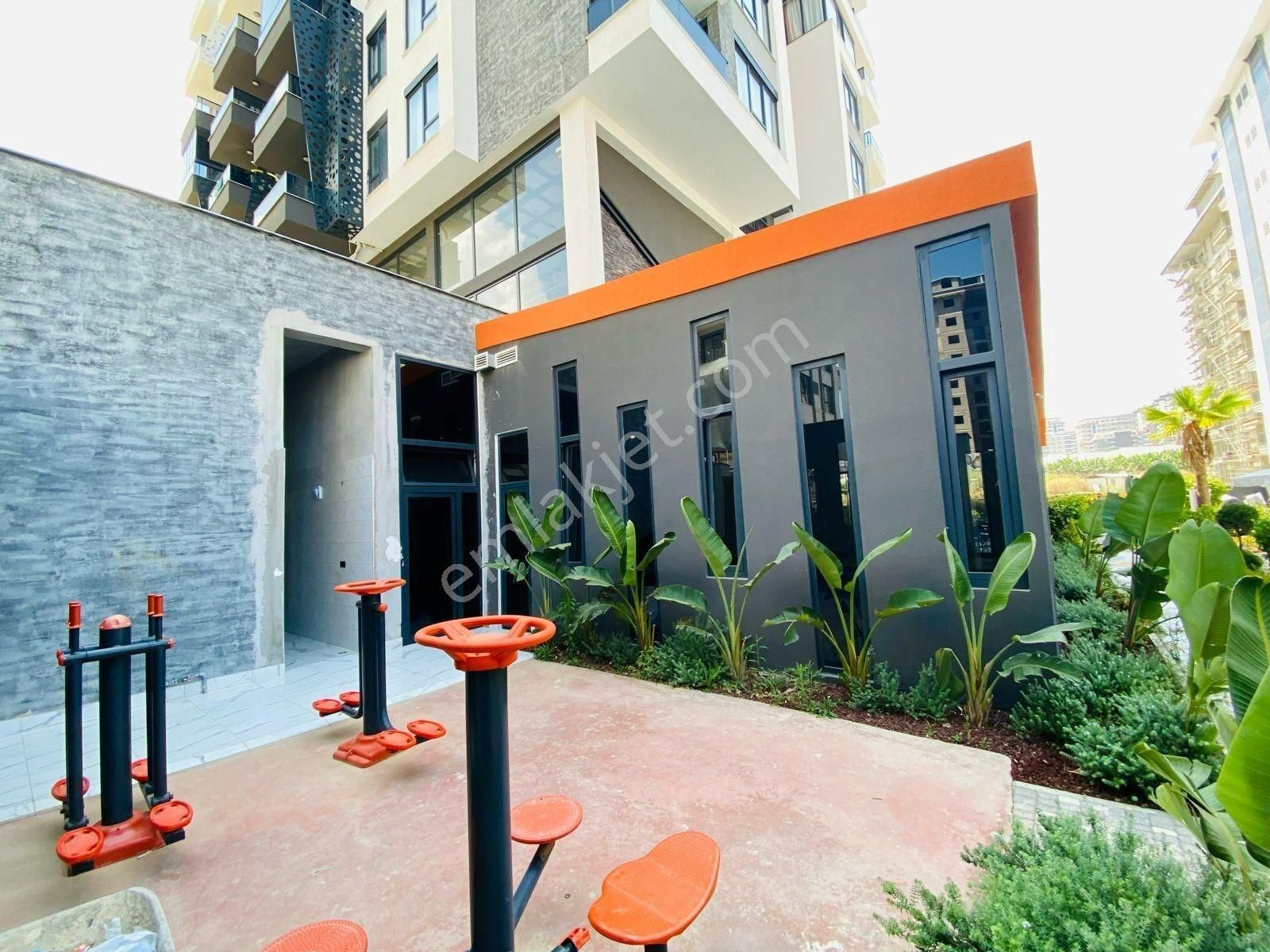 Alanya Mahmutlar’da Satılık 2+1 Ayrı Mutfak Full Eşyalı Daire — Full Aktiviteli Site - Görsel 22