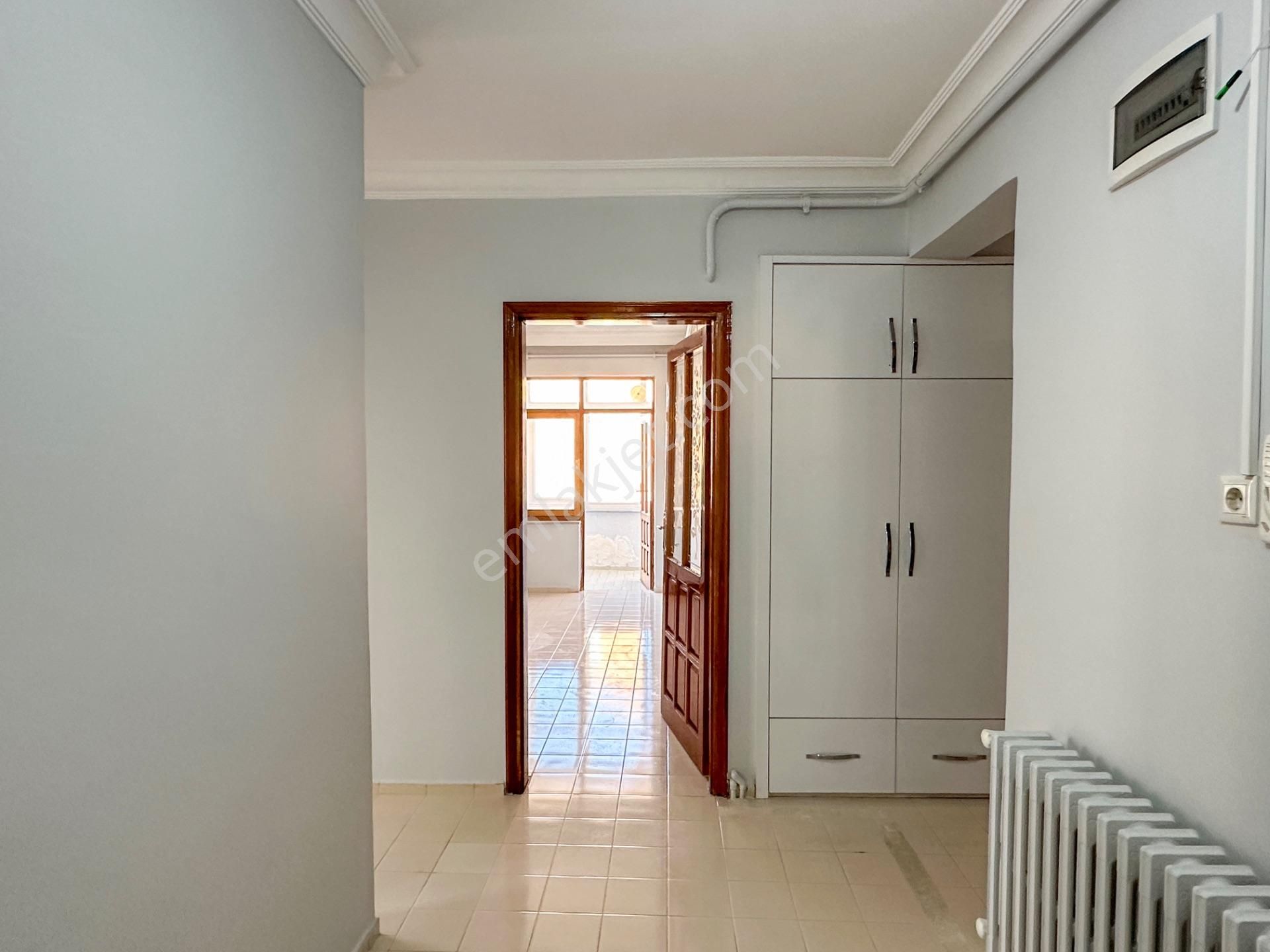 Era Söz Den Atatürk Mahallesinde Kiralık 3+1 Daire - Görsel 4