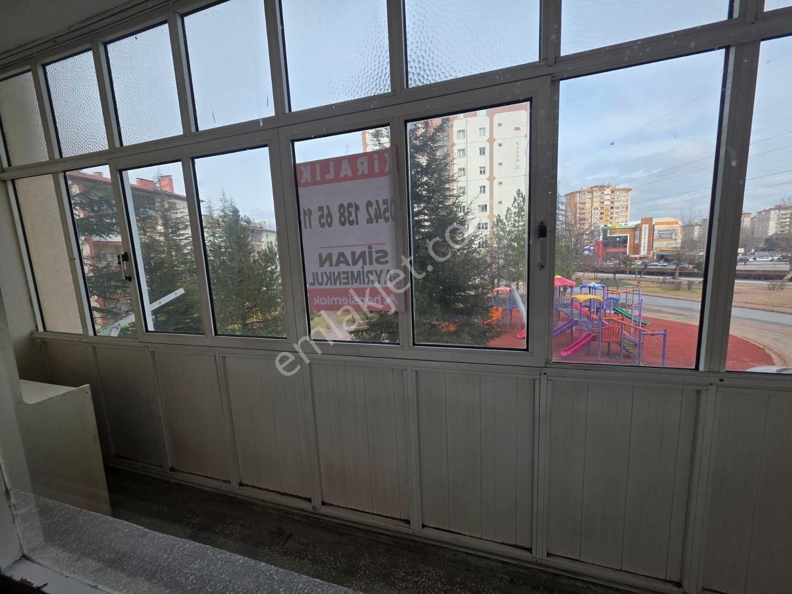 19 Mayısta Kiralık - Görsel 8