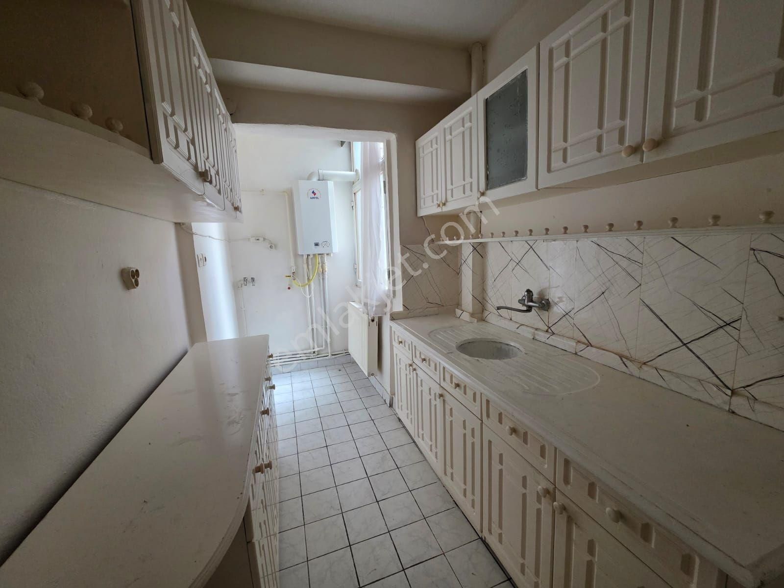 19 Mayısta Kiralık - Görsel 12