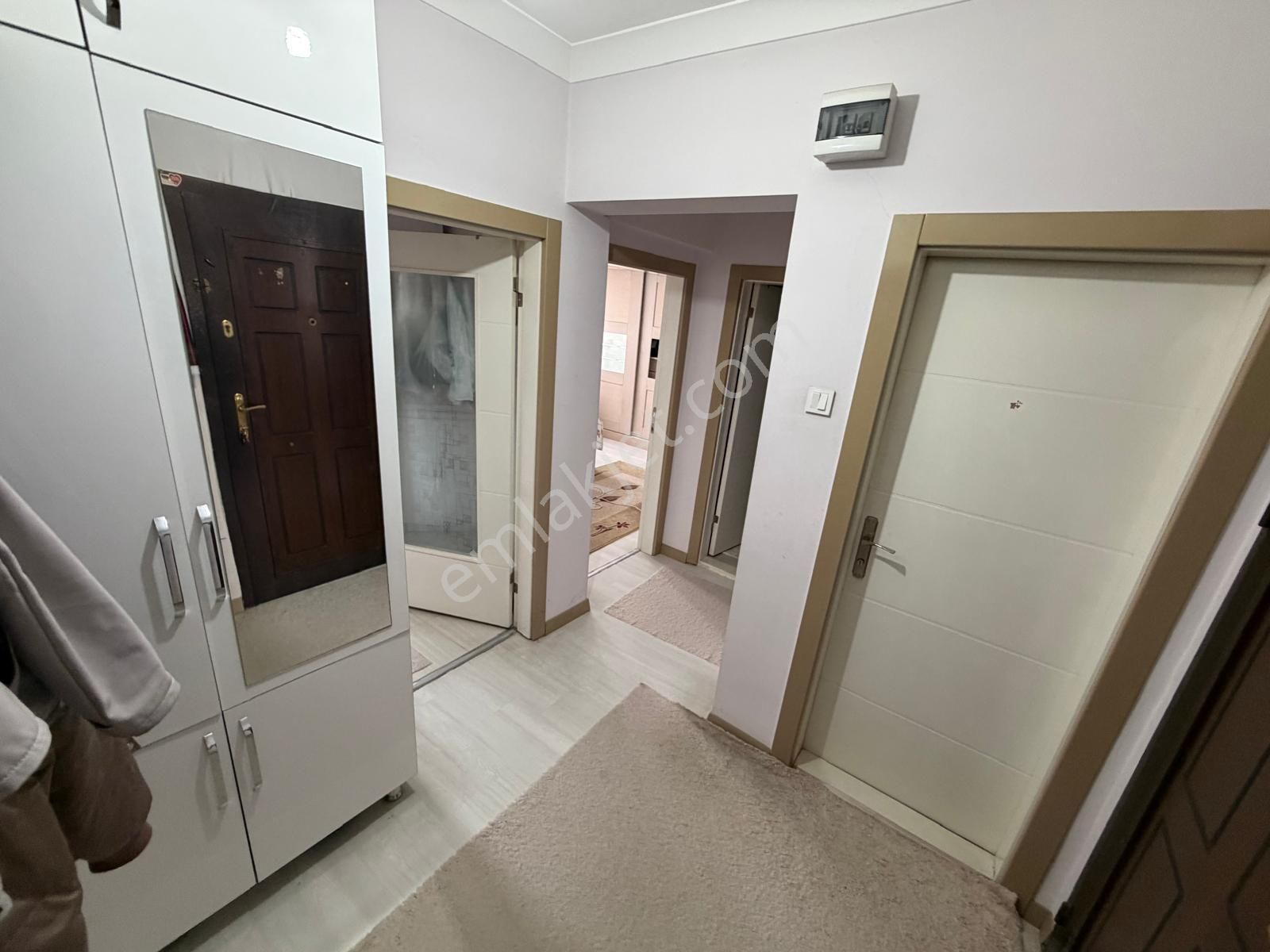 Mareşal Çakmak Mh'de 2+1 1. Ara Katta Cadde Cephe Full Yapılı Daire !!! - Görsel 21
