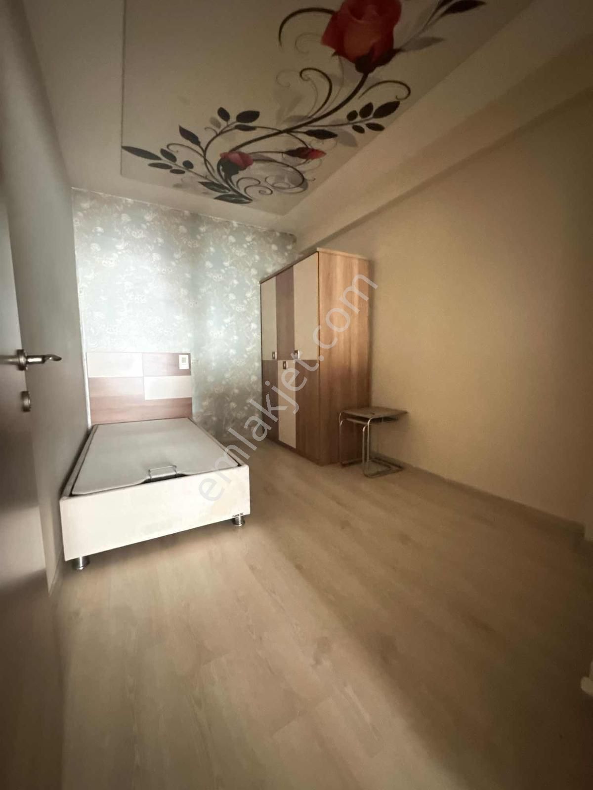 Metrobüse Yakın 1+1 Eşyalı Kiralık Arakat Daire - Görsel 7