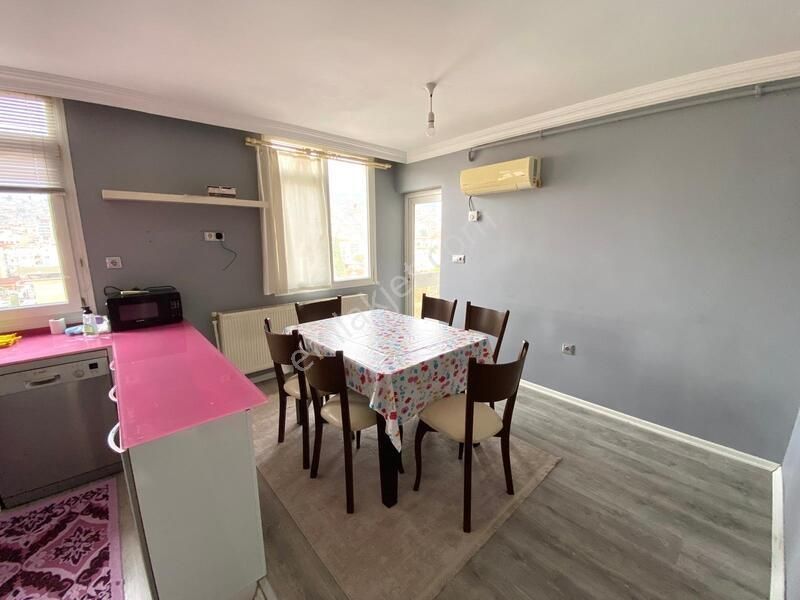 Smyrna Meydanına Yürüme Mesafesinde Eşyalı Kiralık - Görsel 13