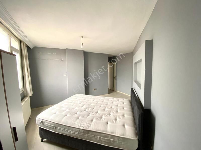 Smyrna Meydanına Yürüme Mesafesinde Eşyalı Kiralık - Görsel 11