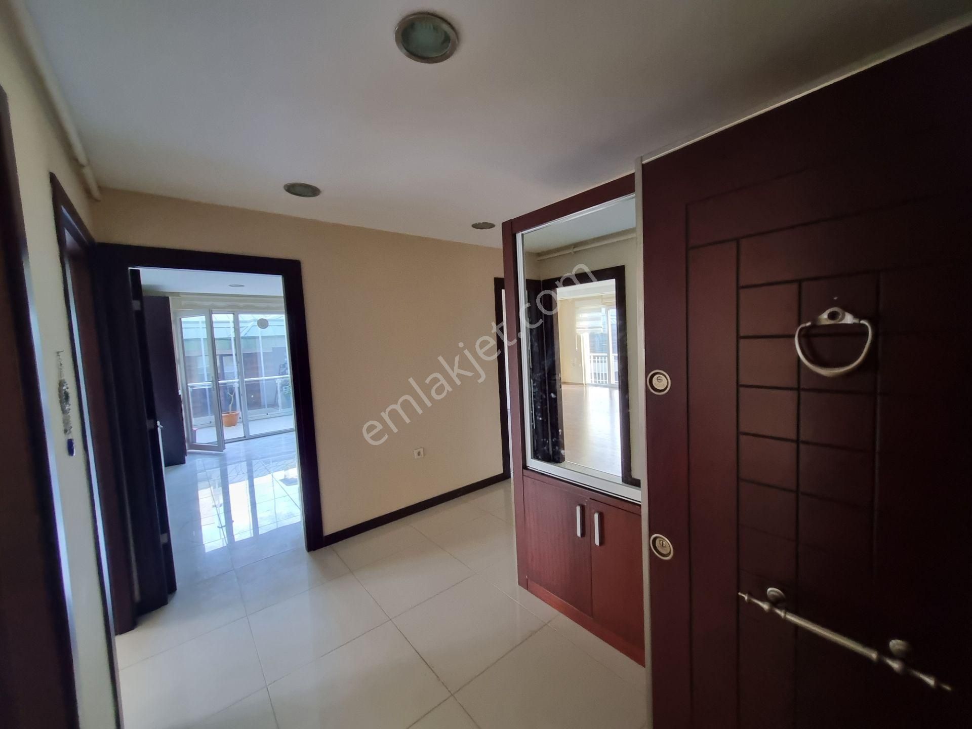 Mimaroba Deniz Manzaralı 3+1 Satılık Daire Havuz Otopark Güvenli - Görsel 16