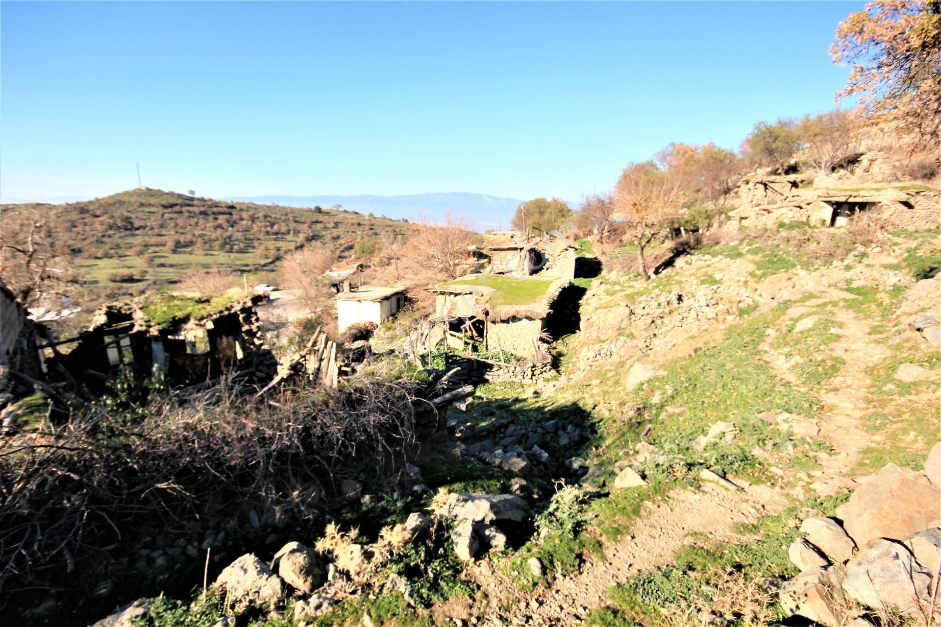 Aktif'ten Burhaniye Kuyucak Köyünde Kaçırılmayacak Satılık Taş Ev - Görsel 18