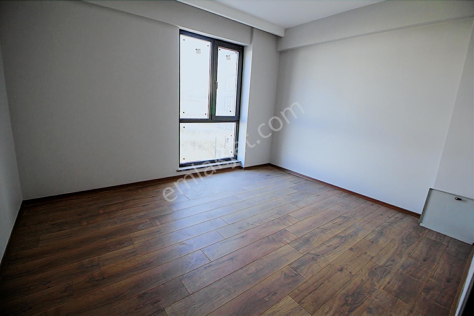 Kayapa Çamlık'ta 160 M2 3+1 Ebevyn Banyo Asansör Giyinme Odası - Görsel 15