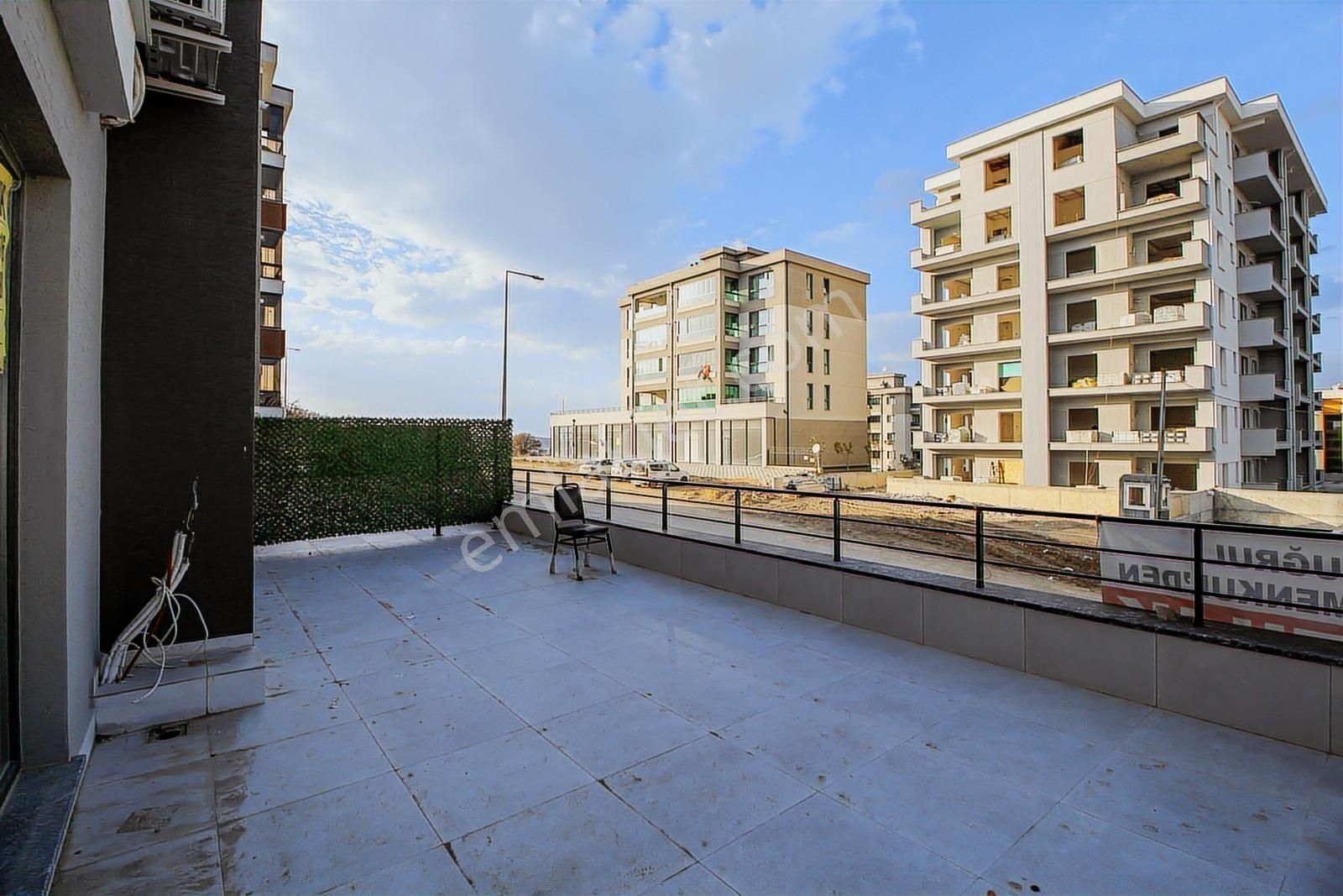 Kayapa Çamlık'ta 160 M2 3+1 Ebevyn Banyo Asansör Giyinme Odası - Görsel 6