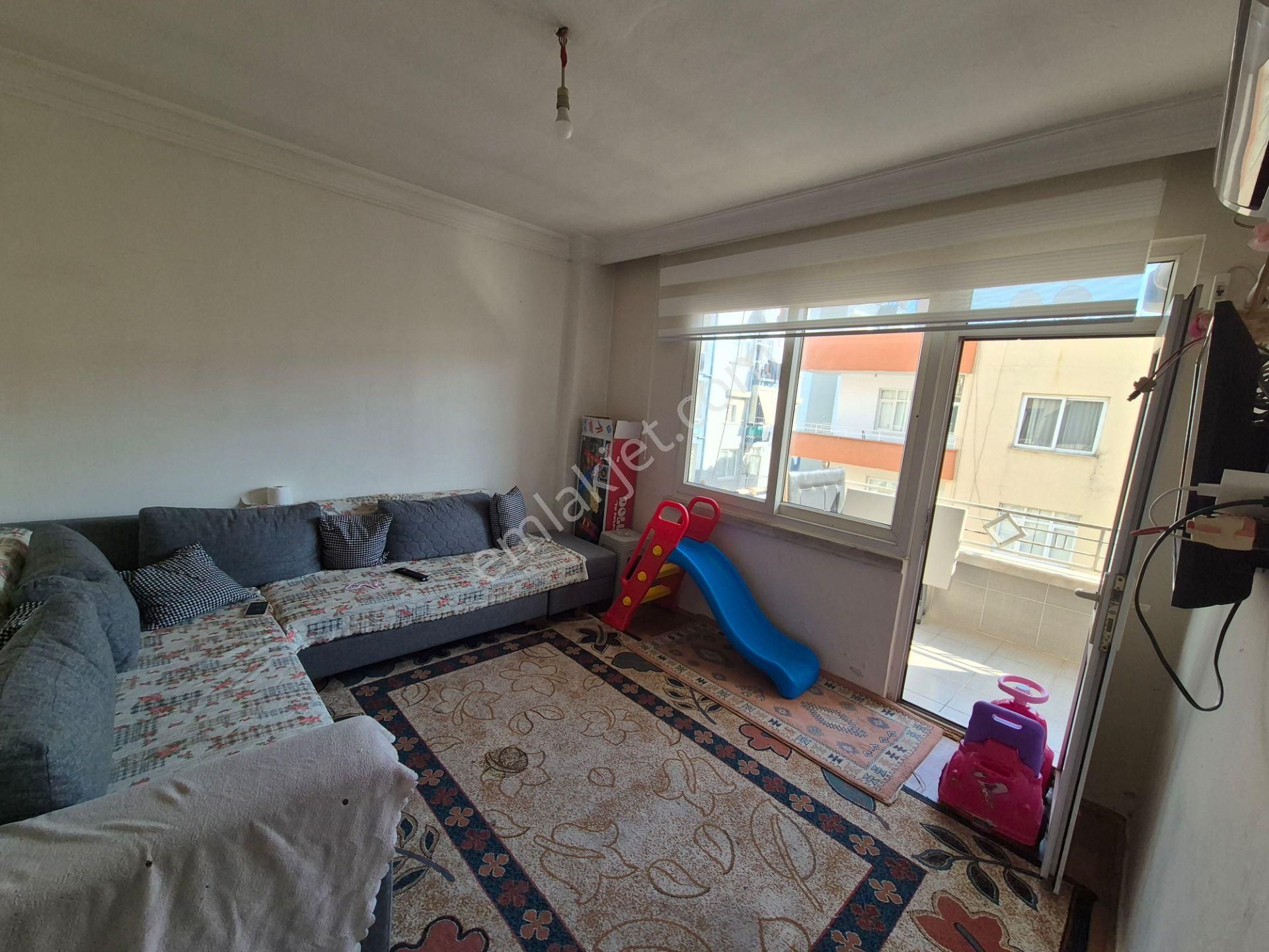 Prestij'den Güvenevler'de Forum Civarı Geniş 2+1 Satılık Daire - Görsel 3