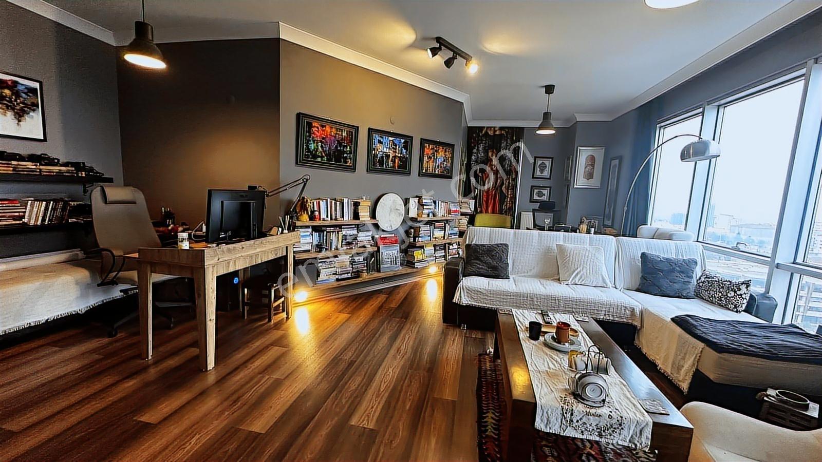 Turyap'tan Real Tower Plazada Özel Tasarım Satılık Home Ofis - Görsel 4