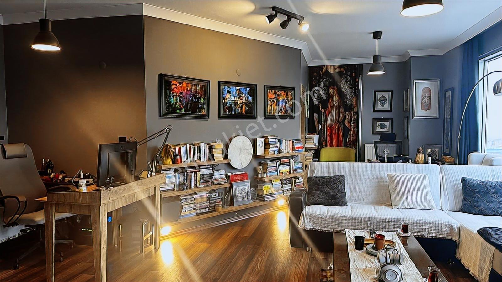 Turyap'tan Real Tower Plazada Özel Tasarım Satılık Home Ofis - Görsel 3