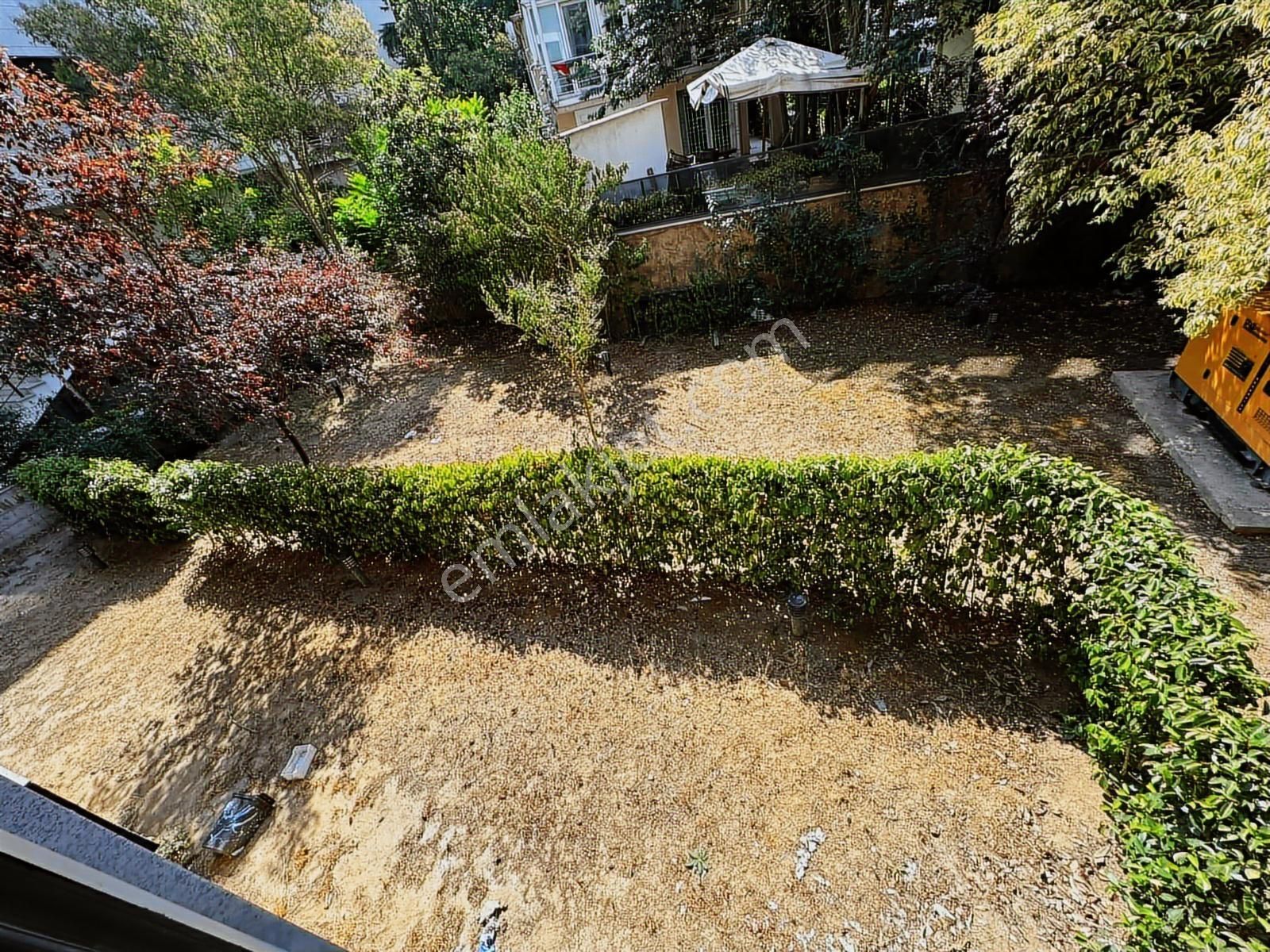 Fenerbahçe Kalamış Sahilde Yeni Binada Kiralık 3+1 Bahçe Dubleks - Görsel 9