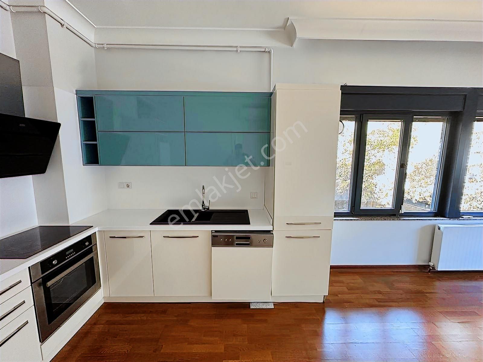 Fenerbahçe Kalamış Sahilde Yeni Binada Kiralık 3+1 Bahçe Dubleks - Görsel 3