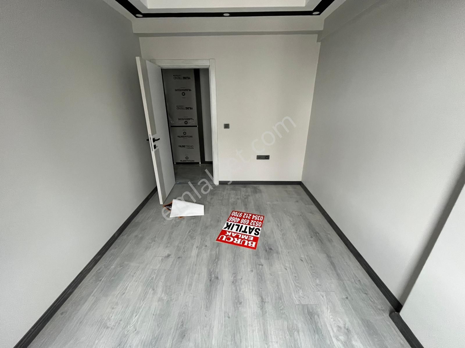 Bulvar 2024 Sitesinde Ara Kat Satılık Daire *** Burcu Emlaktan - Görsel 7