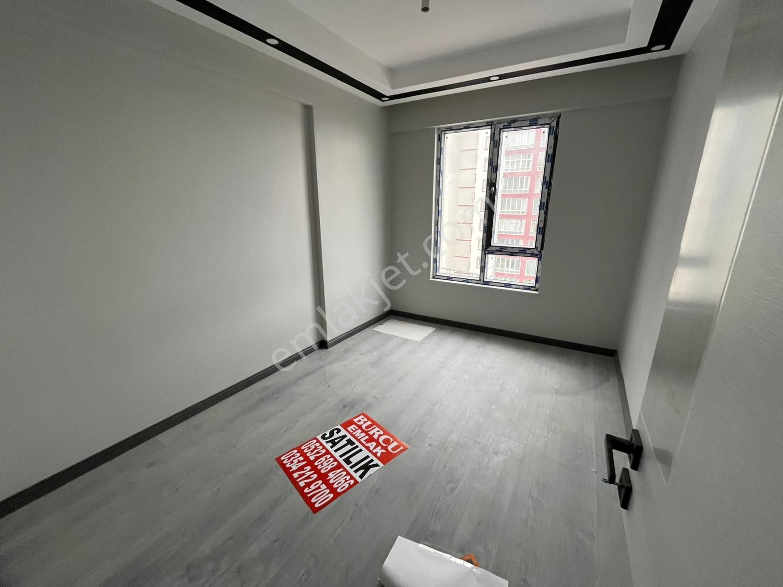 Bulvar 2024 Sitesinde Ara Kat Satılık Daire *** Burcu Emlaktan - Görsel 9