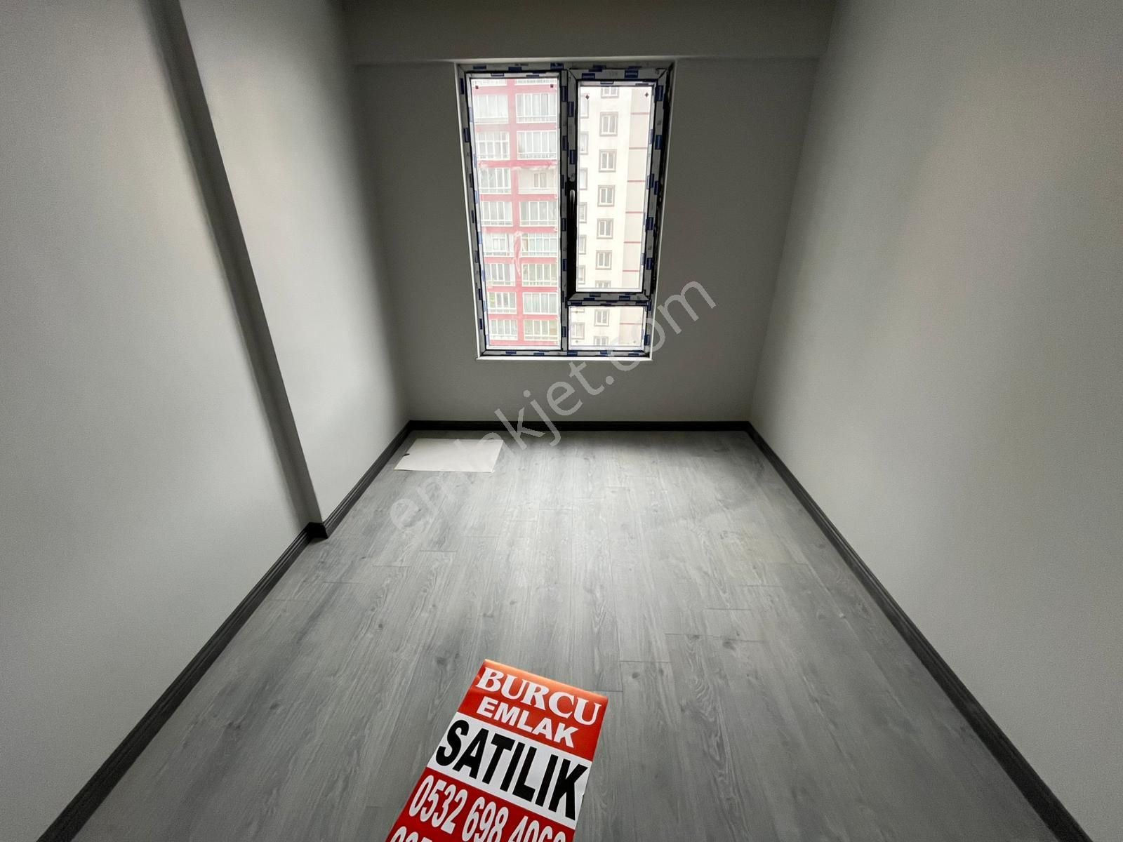 Bulvar 2024 Sitesinde Ara Kat Satılık Daire *** Burcu Emlaktan - Görsel 8