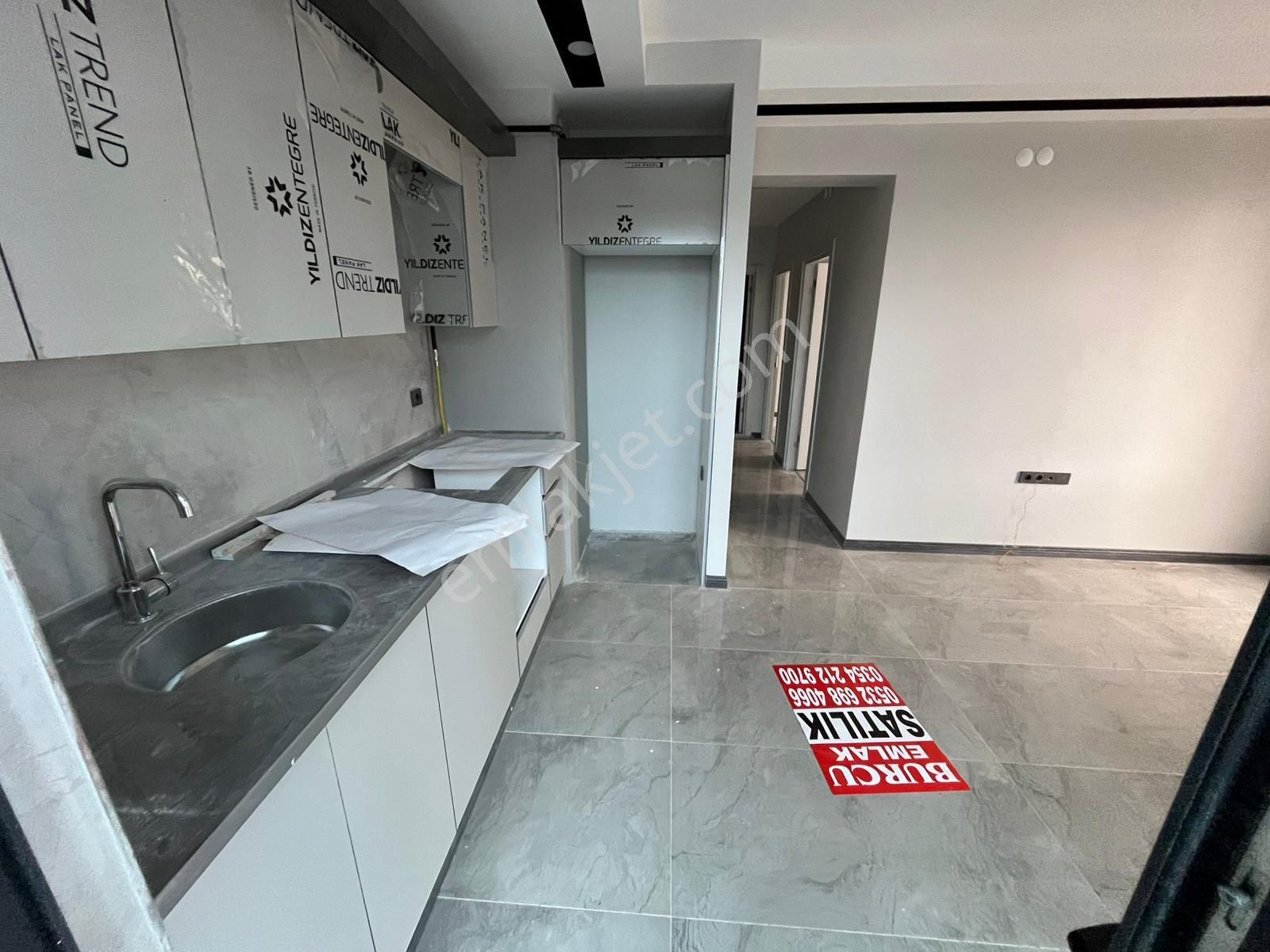 Bulvar 2024 Sitesinde Ara Kat Satılık Daire *** Burcu Emlaktan - Görsel 2