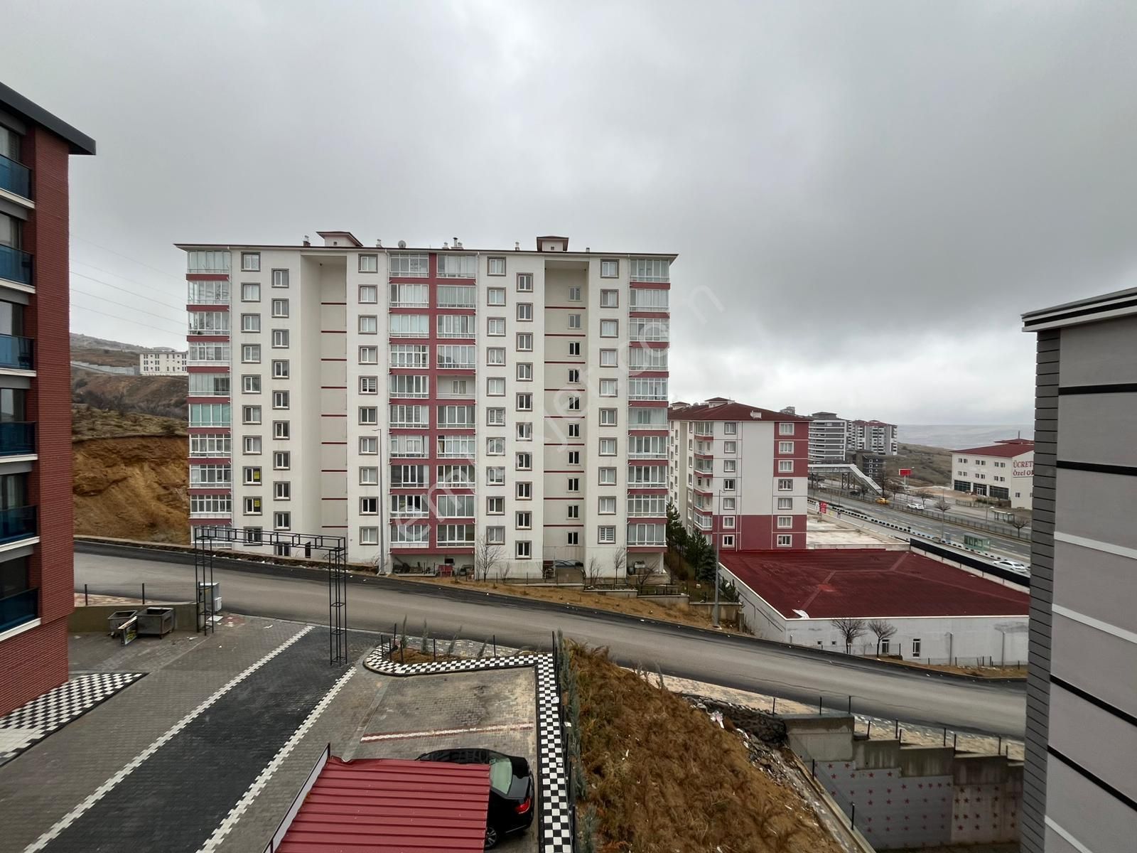 Bulvar 2024 Sitesinde Ara Kat Satılık Daire *** Burcu Emlaktan - Görsel 21