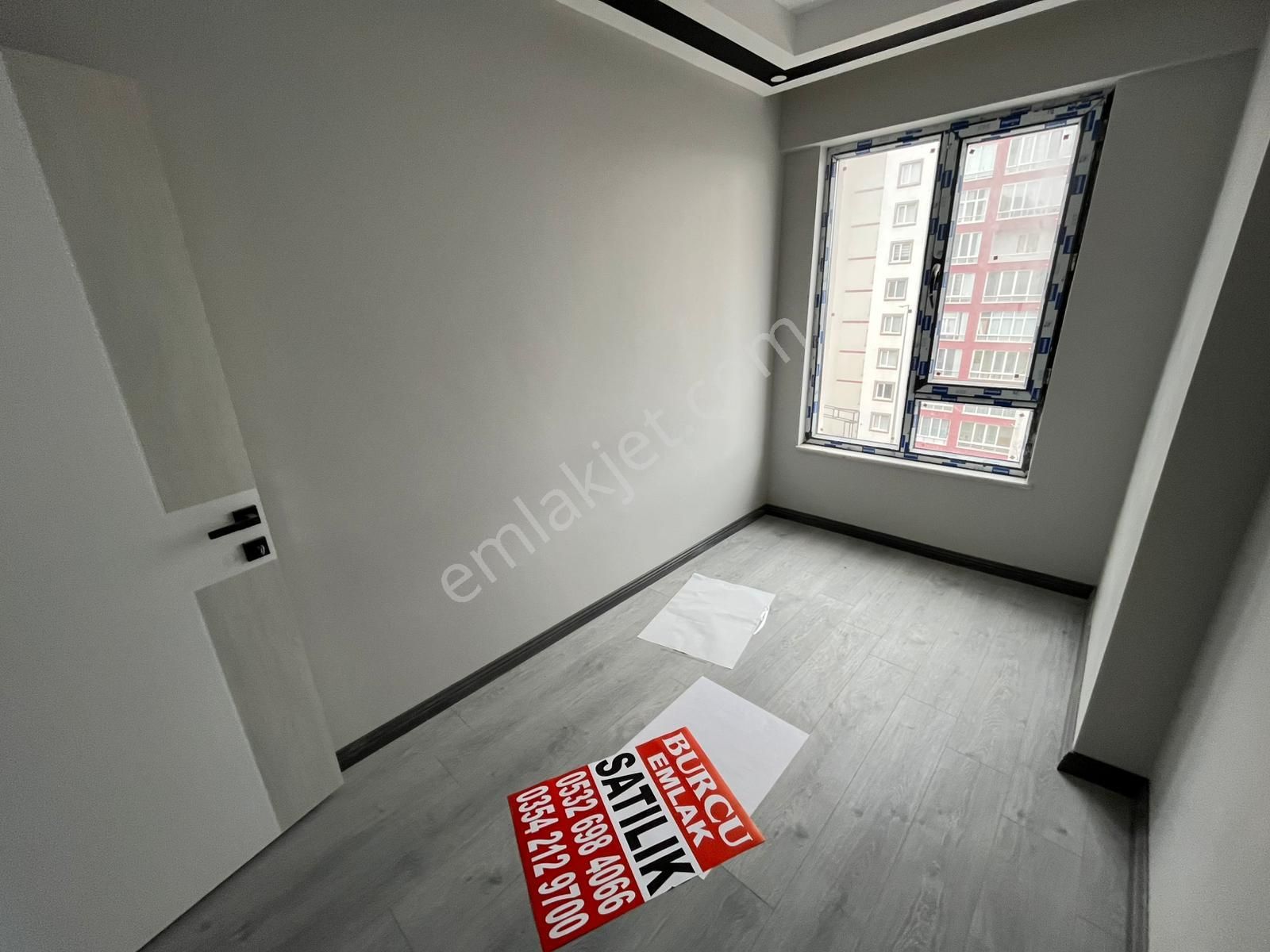 Bulvar 2024 Sitesinde Ara Kat Satılık Daire *** Burcu Emlaktan - Görsel 13