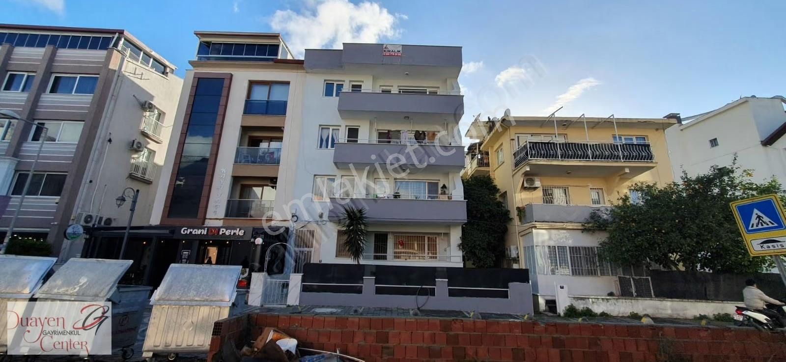Kuşadası,merkezi Konum.4+1.dubleks İçi Sıfır Yapılı Kiralık