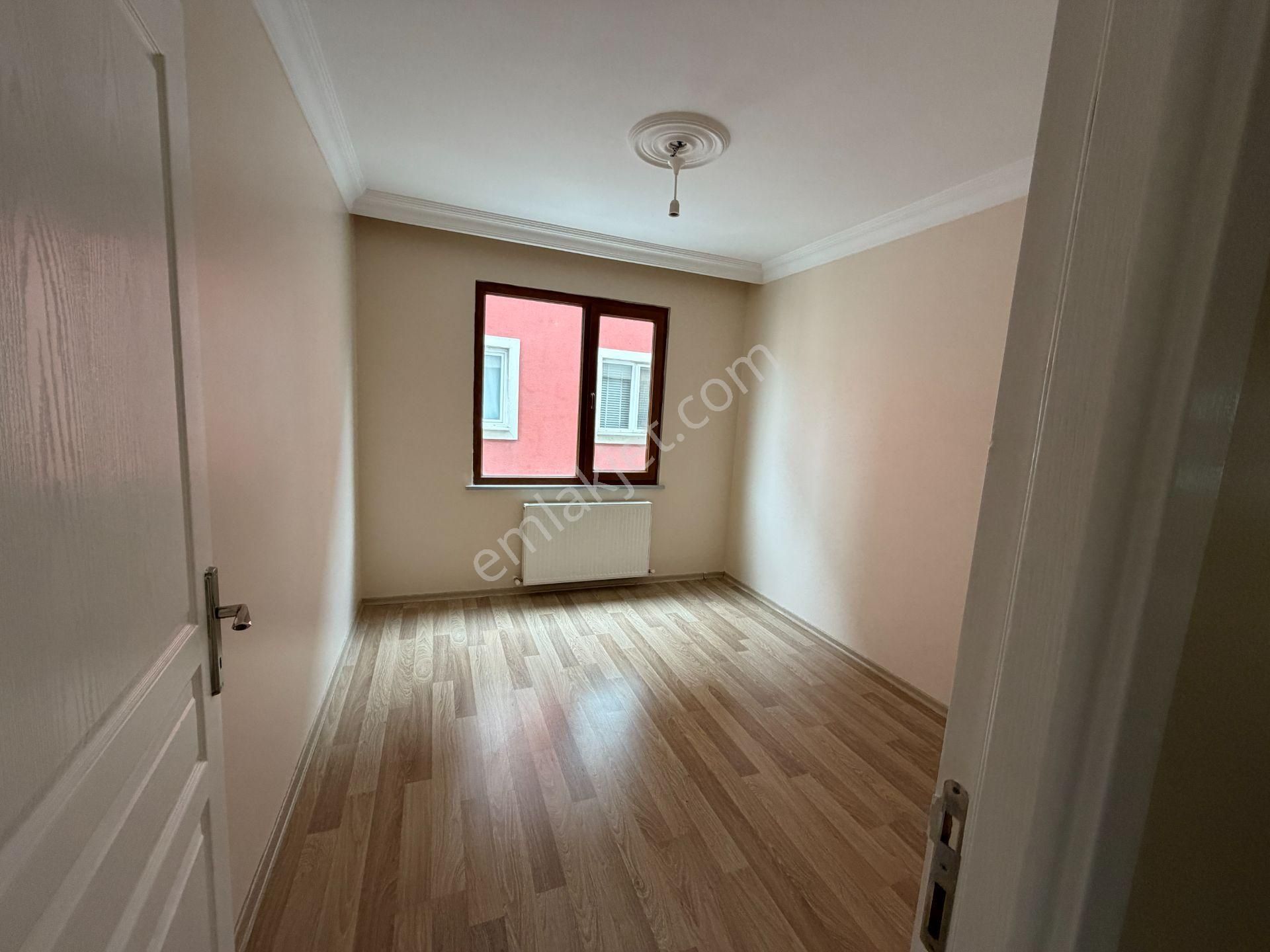 Samandıra Metroya Yakın 4.kat 120 M2 Asansörlü 3+1 Kiralık Daire - Görsel 7