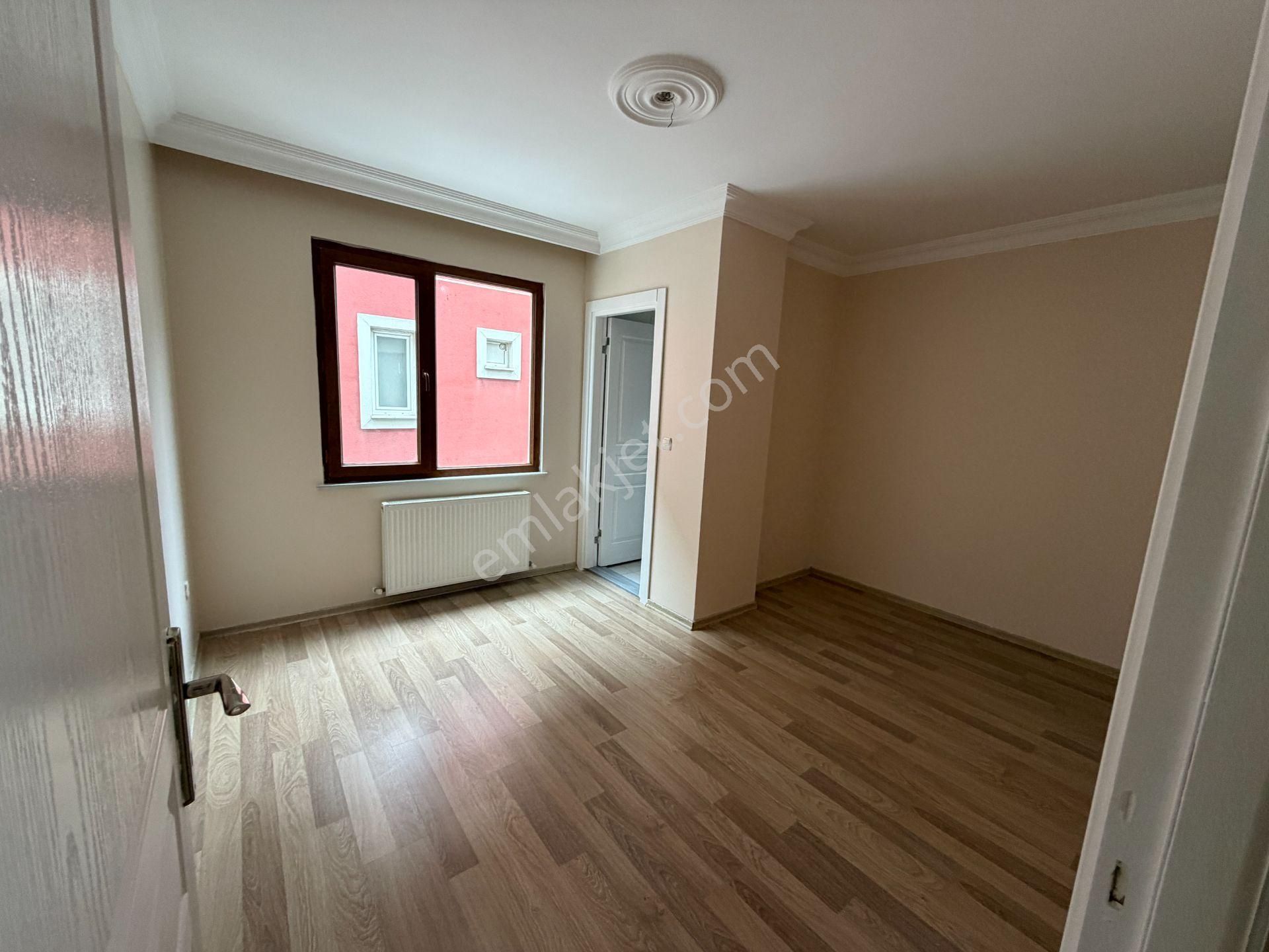 Samandıra Metroya Yakın 4.kat 120 M2 Asansörlü 3+1 Kiralık Daire - Görsel 8