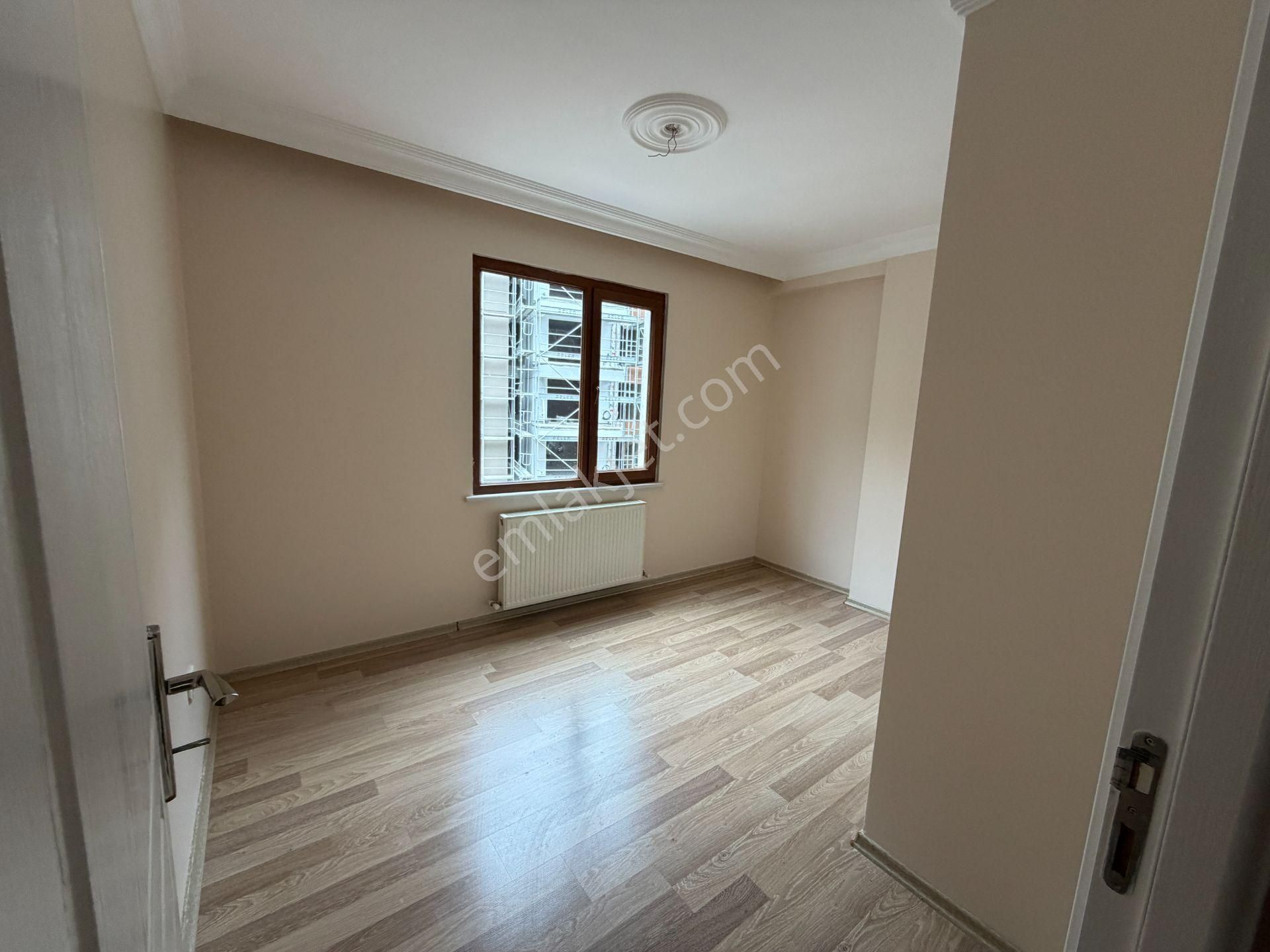 Samandıra Metroya Yakın 4.kat 120 M2 Asansörlü 3+1 Kiralık Daire - Görsel 6