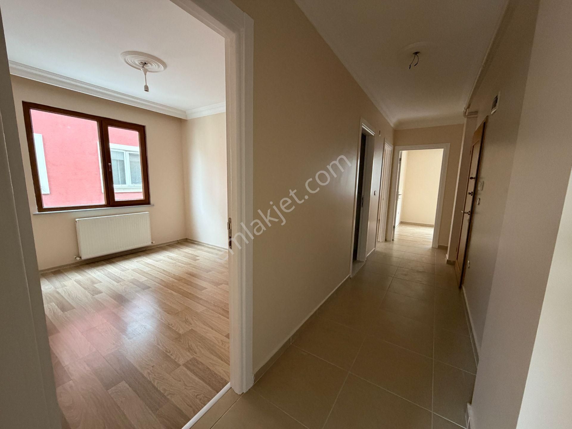 Samandıra Metroya Yakın 4.kat 120 M2 Asansörlü 3+1 Kiralık Daire - Görsel 9