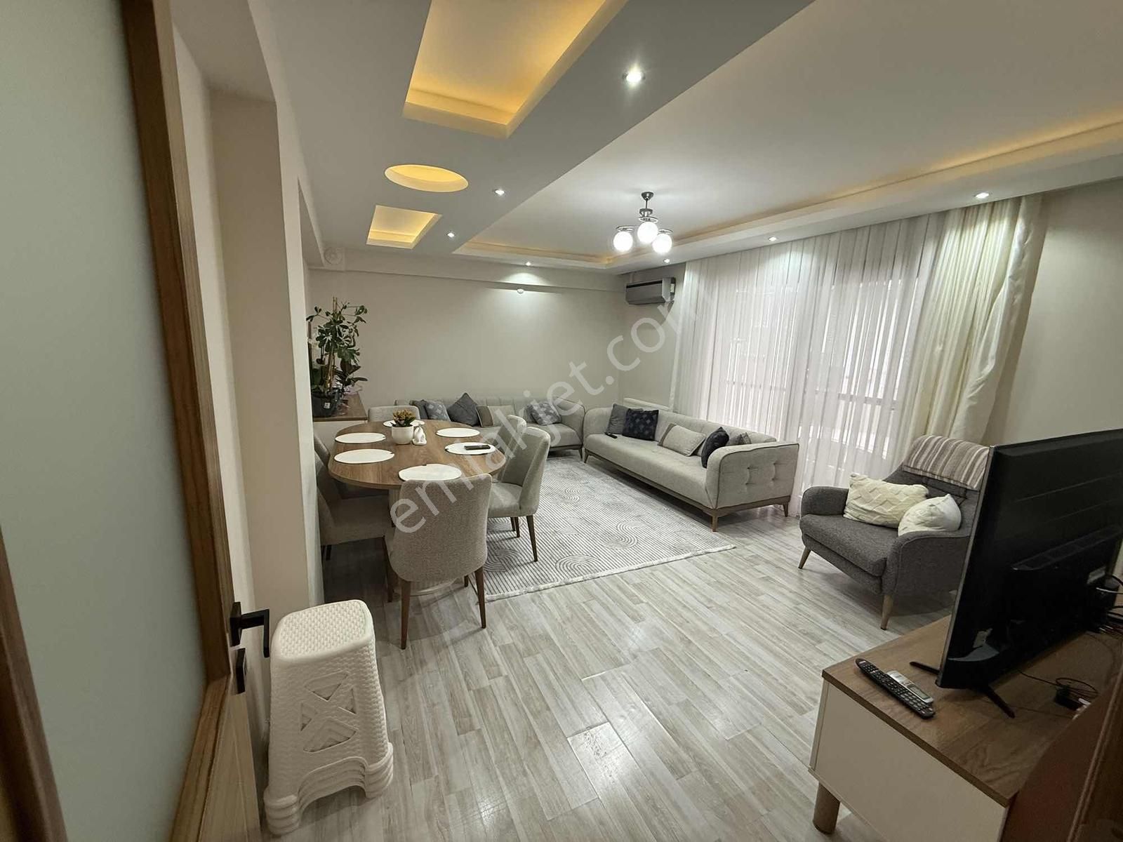 Özmert Ten 2+1 100 M2 Ebeveyn Banyolu Genç Binada Kiralık Daire - Görsel 19