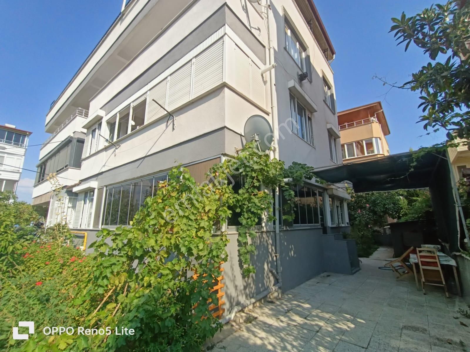 Edremit Altınkumda Buse Emlaktan 3+1 Satılık Daire