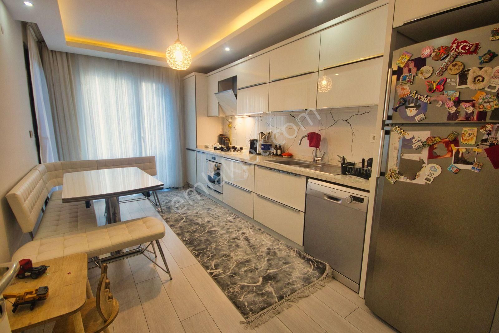 Parstan İkizçayda Havuzlu Kapalı Otoparklı Ön Cephe Arakat 2+1 - Görsel 27