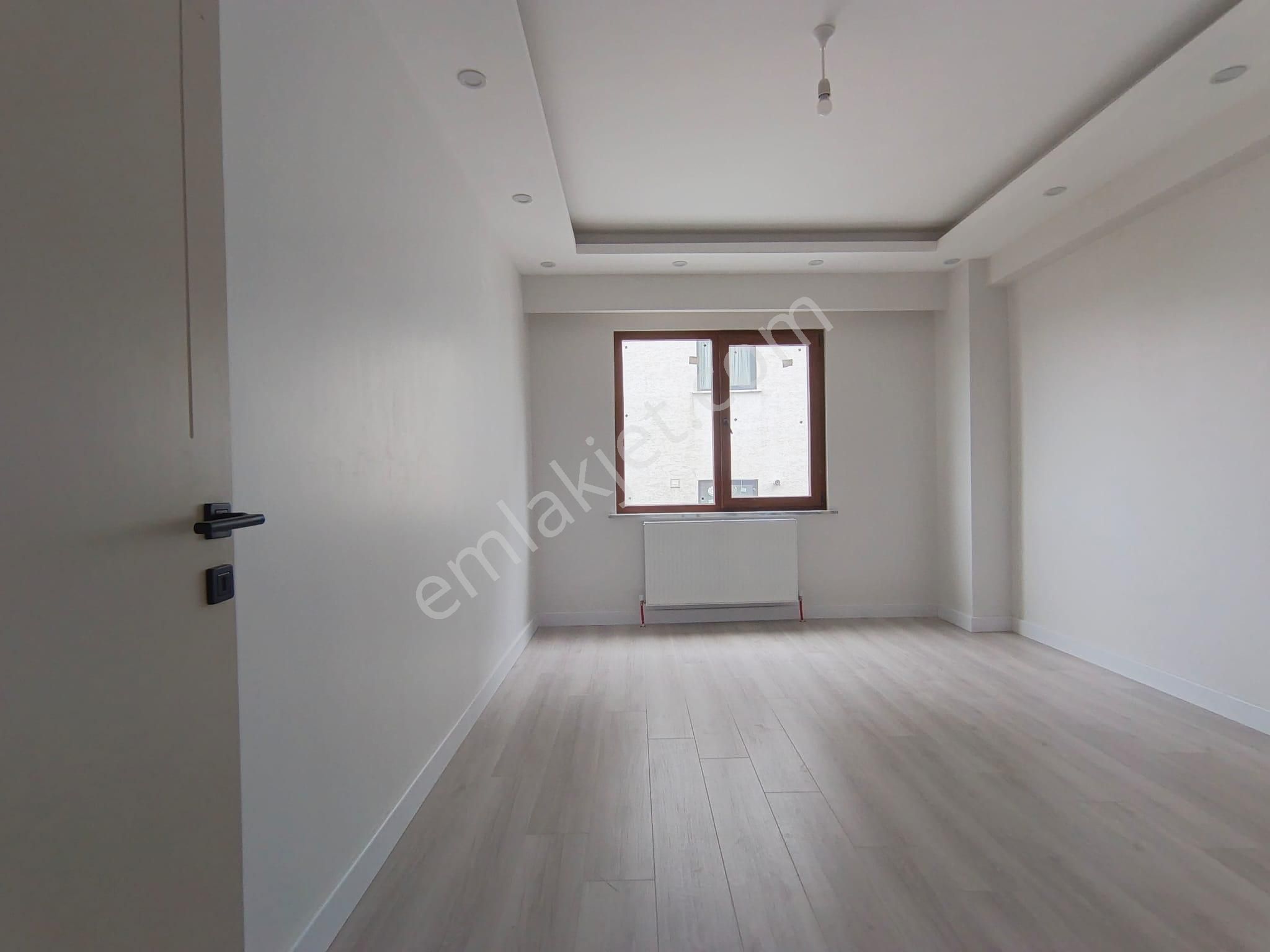Çekmeköy Çatalmeşe Mh Satılık Lüks 3+1 130m² Arakat Daire - Görsel 18