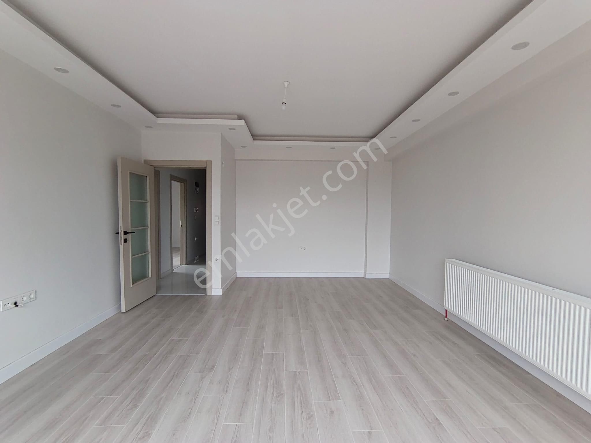 Çekmeköy Çatalmeşe Mh Satılık Lüks 3+1 130m² Arakat Daire - Görsel 4