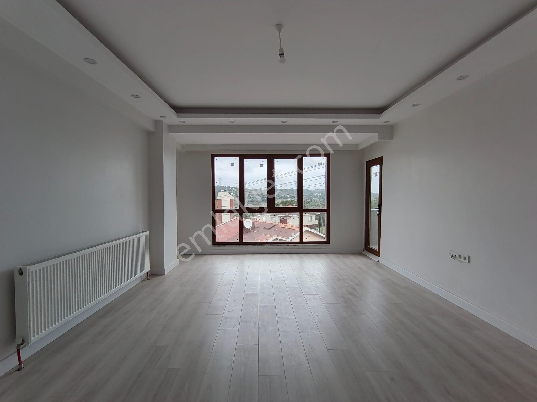 Çekmeköy Çatalmeşe Mh Satılık Lüks 3+1 130m² Arakat Daire