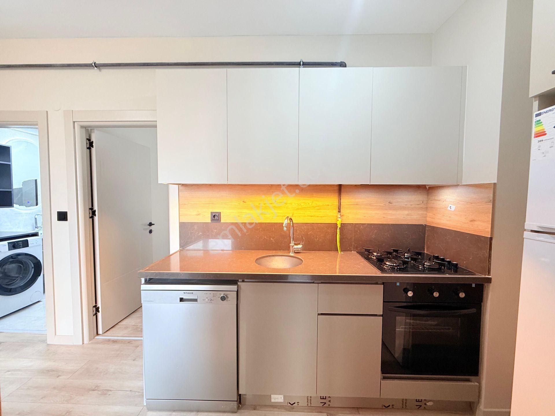 Almina'dan Sıfır Site İçi Merkezi Konumda Lüks Kiralık Daire - Görsel 13