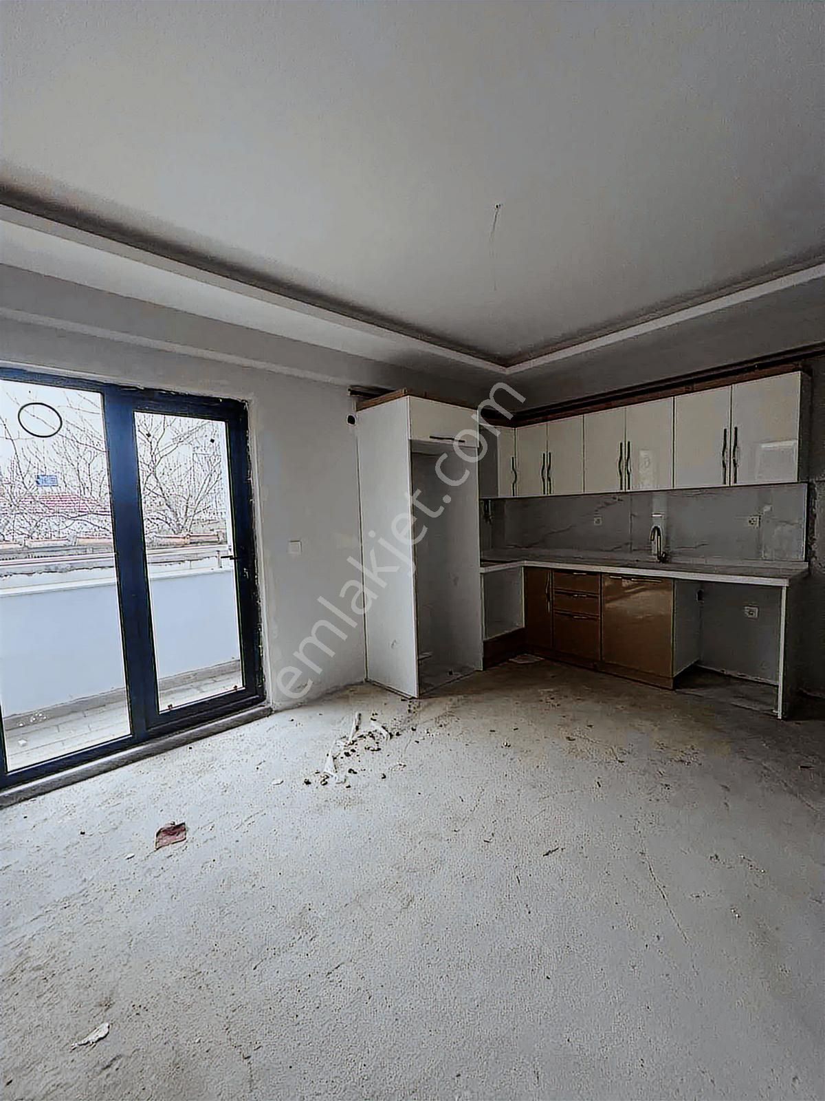 Altıeylül Gaziosmanpaşa Mahallesinde Satılık Sıfır 2+1 Daire - Görsel 4