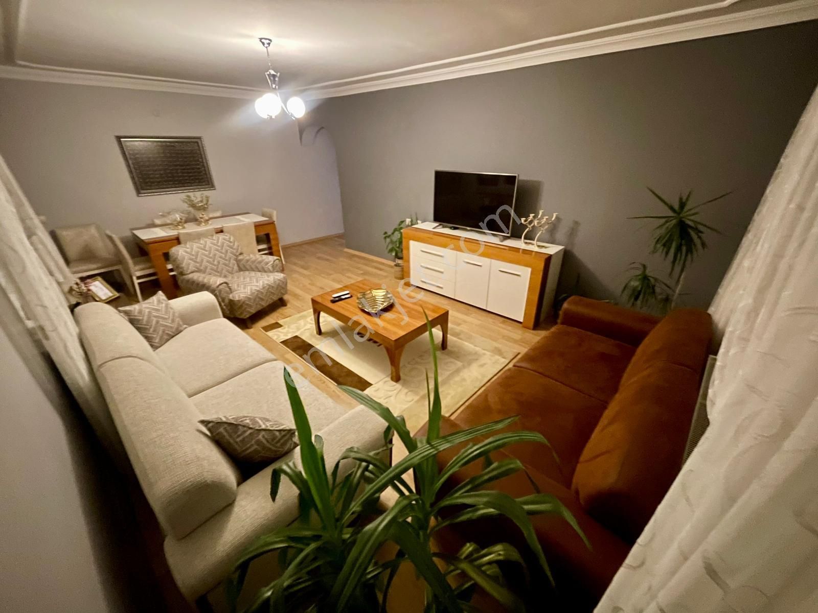 Plevne Mahallesinde Yeşilovaya Sınır 3+1 Bağımsız Katta Full Yapılı Daire - Görsel 8