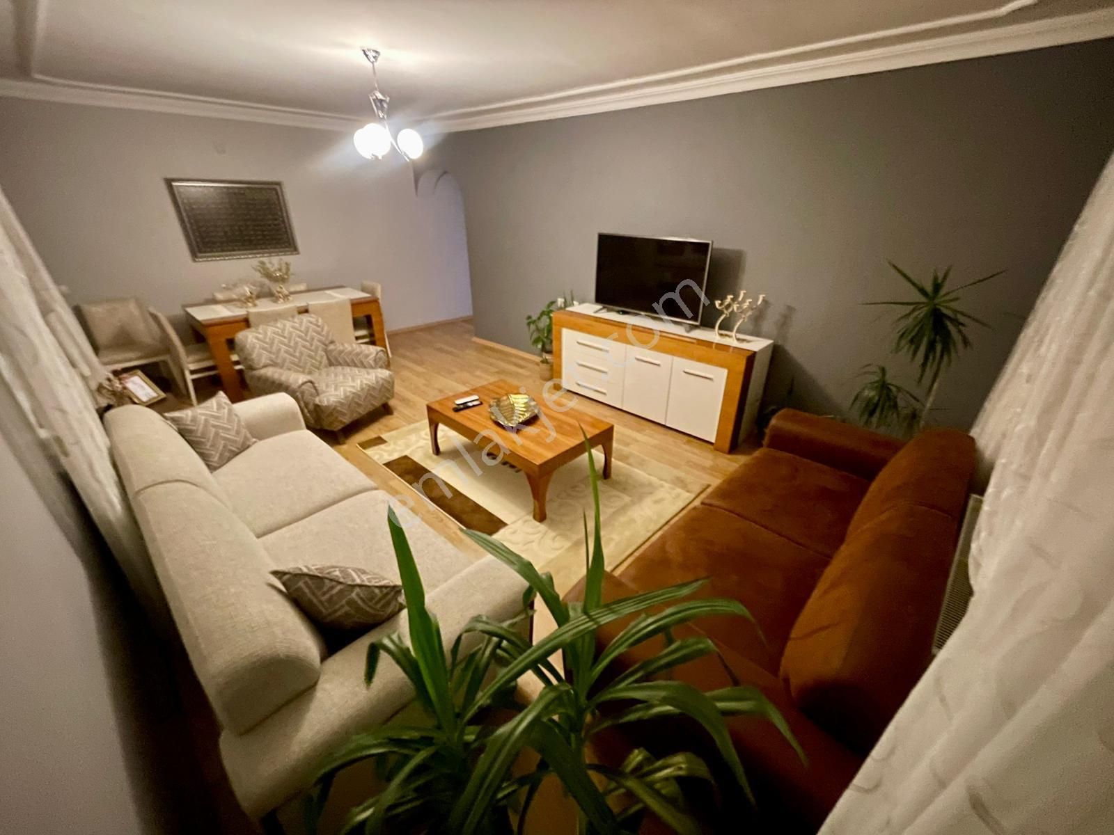 Plevne Mahallesinde Yeşilovaya Sınır 3+1 Bağımsız Katta Full Yapılı Daire - Görsel 7