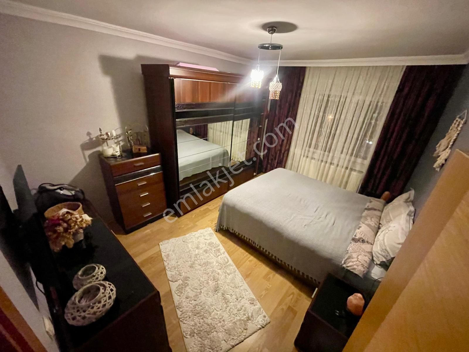 Plevne Mahallesinde Yeşilovaya Sınır 3+1 Bağımsız Katta Full Yapılı Daire - Görsel 19
